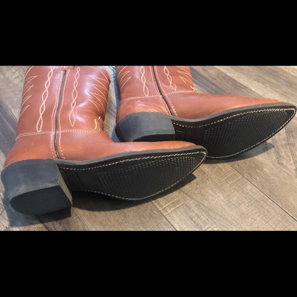 Double-H Pointed Toe Western Boots - Picture 5 of 5